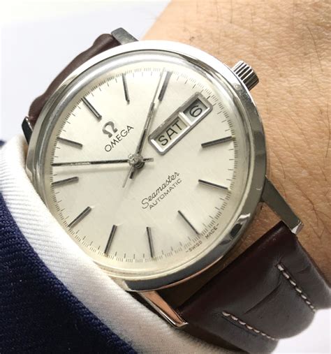 vintage Omega Seamaster automatic date